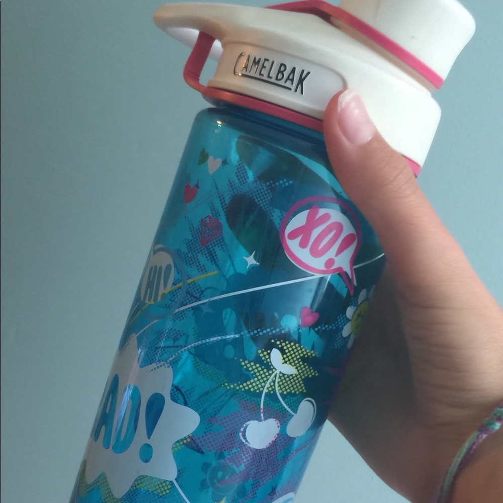 Girls camelback pop art blue clear water bottle